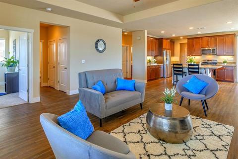681 Lakeside Dr, Lathrop, CA 95330 photo 8