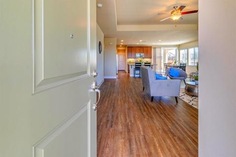 681 Lakeside Dr, Lathrop, CA 95330 photo 5