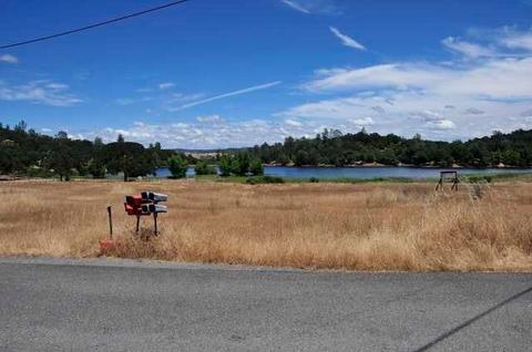 1135 Shoreline Dr, Placerville, CA 95667 photo 1