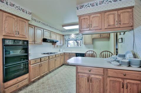 2148 Debbie Ln, Lodi, CA 95242 photo 4
