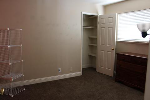 427 Verda Ct, Manteca, CA 95336 photo 9