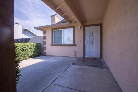 524 E St, Modesto, CA 95357 photo 6