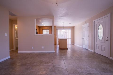 524 E St, Modesto, CA 95357 photo 10