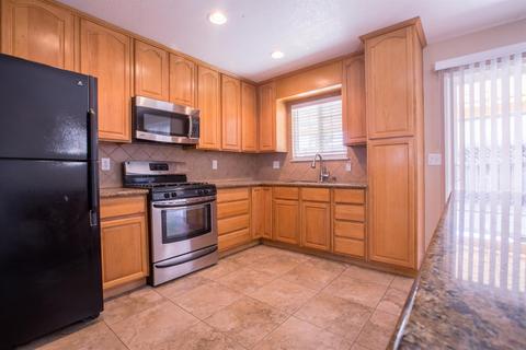 524 E St, Modesto, CA 95357 photo 12