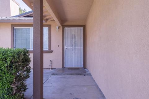 524 E St, Modesto, CA 95357 photo 5