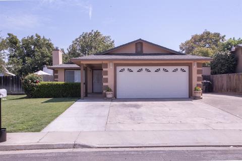 524 E St, Modesto, CA 95357 photo 3