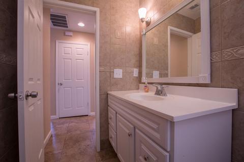 524 E St, Modesto, CA 95357 photo 18