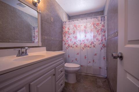524 E St, Modesto, CA 95357 photo 17