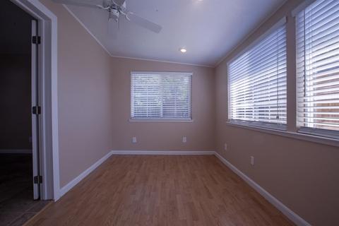 524 E St, Modesto, CA 95357 photo 28