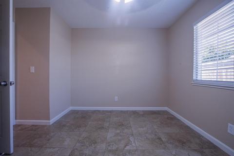524 E St, Modesto, CA 95357 photo 20