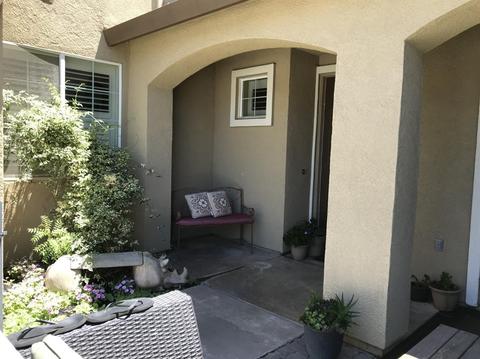 622 E Wind Dr, Ripon, CA 95366 photo 4