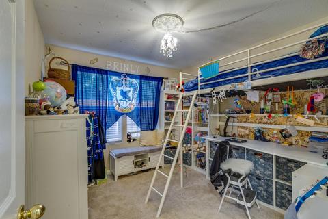 309 E Main St, Winters, CA 95694 photo 23