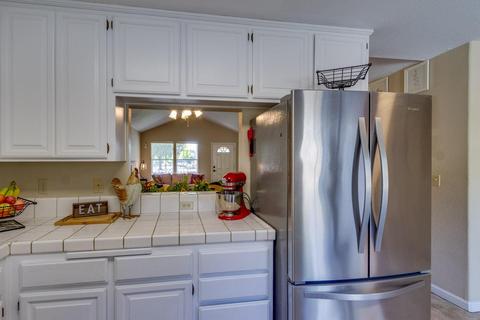 309 E Main St, Winters, CA 95694 photo 11