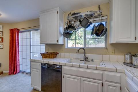 309 E Main St, Winters, CA 95694 photo 10