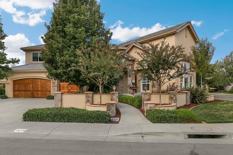 1819 Vela Pl, Davis, CA 95618 photo 2
