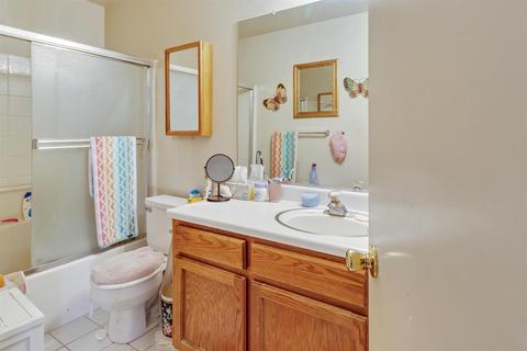 1833 Cashmere Dr, Modesto, CA 95355 photo 15