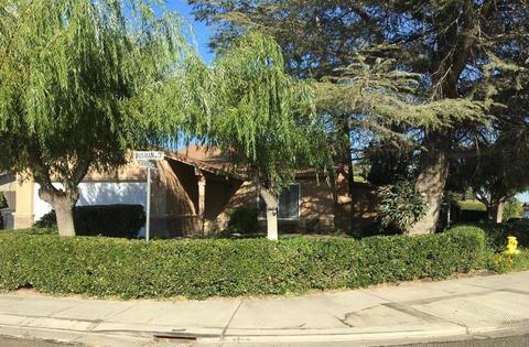 956 Busman Dr, Ripon, CA 95366 photo 1