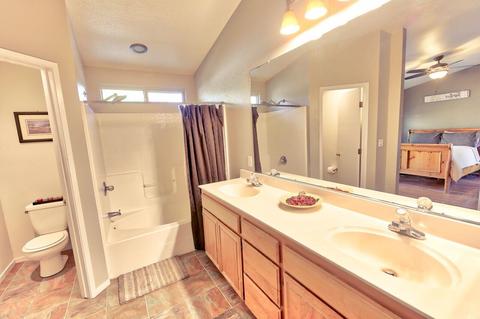 824 La Coruno St, Davis, CA 95618 photo 13