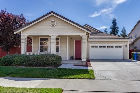 1482 Estrella Way, Turlock, CA 95382 photo 1