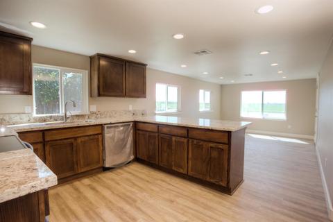 9707 E Keyes Rd, Denair, CA 95316 photo 4
