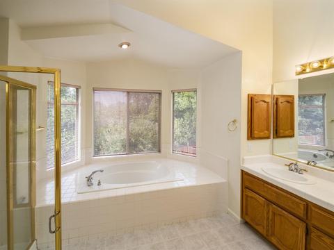 1217 Villaverde Ln, Davis, CA 95618 photo 14