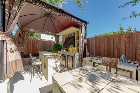 8007 Sheehan Way, Antelope, CA 95843 photo 32