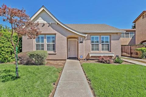 1358 Gianna Ln, Manteca, CA 95336 photo 4
