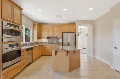 1734 Chateau Ln, Manteca, CA 95337 photo 12