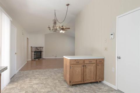 3829 Rotterdam Ave, Modesto, CA 95356 photo 8