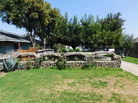 527 9th, Merced, CA 95341 photo 3