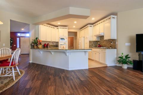 1075 Groen Ct, Ripon, CA 95366 photo 8