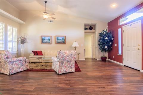 1075 Groen Ct, Ripon, CA 95366 photo 3