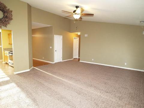4657 Kirkes Dr, Turlock, CA 95382 photo 8