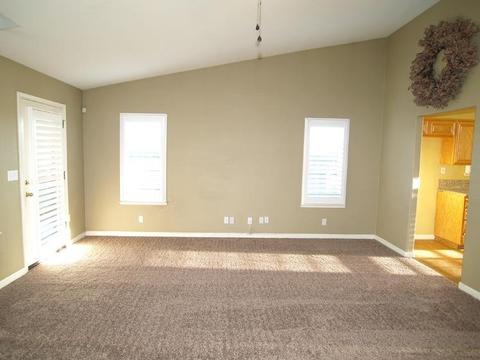 4657 Kirkes Dr, Turlock, CA 95382 photo 7