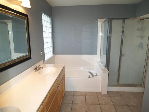 4657 Kirkes Dr, Turlock, CA 95382 photo 24