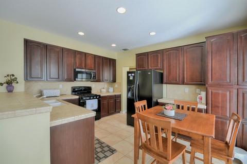 76 Magnetite Ave, Lathrop, CA 95330 photo 9