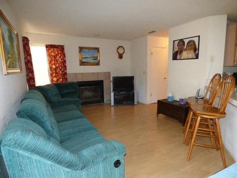 8611 Hackmore Ct, Antelope, CA 95843 photo 3