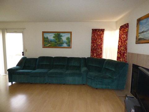 8611 Hackmore Ct, Antelope, CA 95843 photo 2