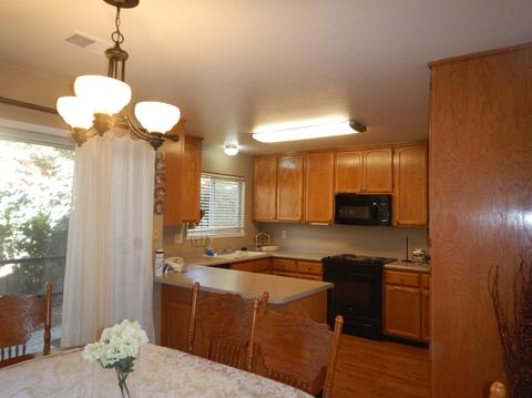 1709 Cashmere Dr, Modesto, CA 95355 photo 5