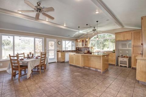 9811 La Clair Rd, Wilton, CA 95693 photo 5
