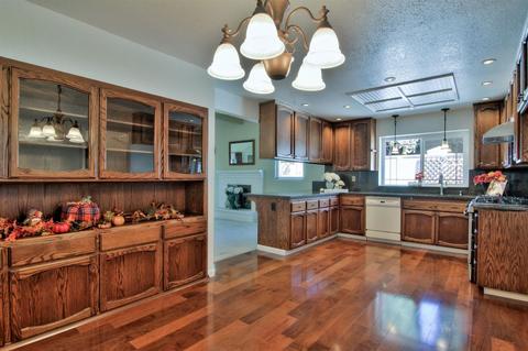 5973 Camray Cir, Carmichael, CA 95608 photo 16