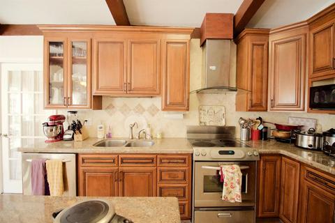 5004 Melvin Dr, Carmichael, CA 95608 photo 18