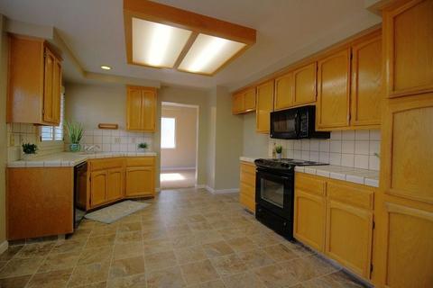 740 Parkston Ct, Modesto, CA 95357 photo 12