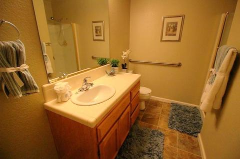 740 Parkston Ct, Modesto, CA 95357 photo 20