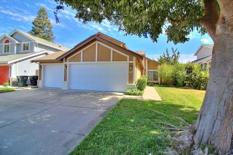 740 Parkston Ct, Modesto, CA 95357 photo 3
