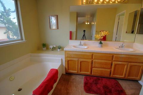 740 Parkston Ct, Modesto, CA 95357 photo 33