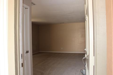 4052 Elmo Loop, Modesto, CA 95356 photo 14
