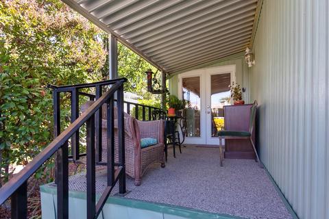 150 Danielle Way, Folsom, CA 95630 photo 2