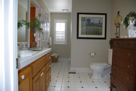 17000 E Front St, Linden, CA 95236 photo 14