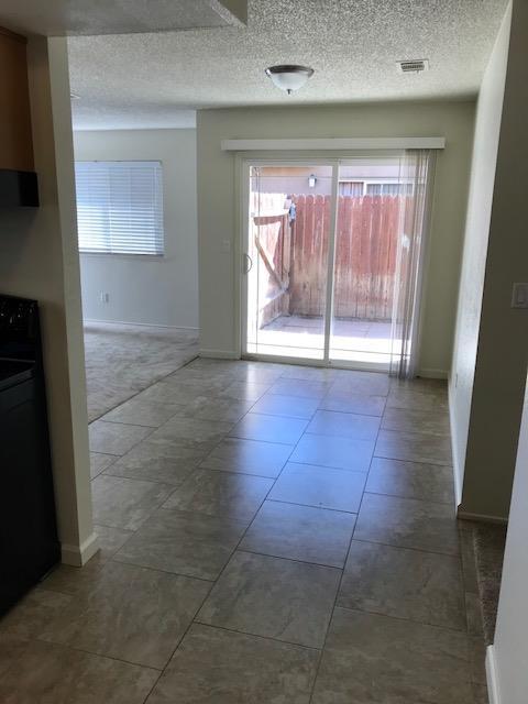 1235 Spruce Ln, Manteca, CA 95336 photo 11